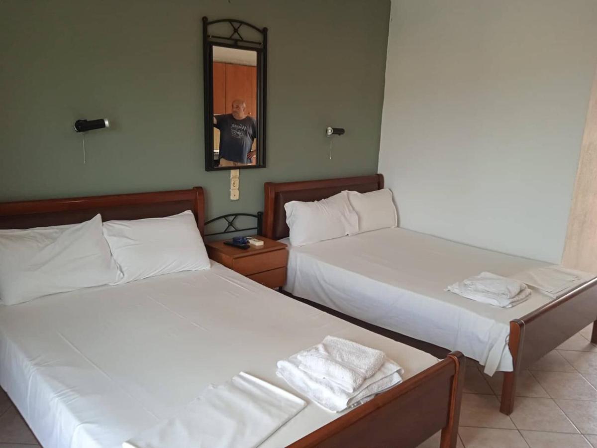 Karaoyli Apartments Studios Kokkino Nero ภายนอก รูปภาพ