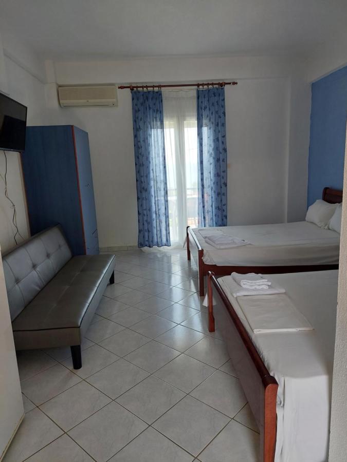 Karaoyli Apartments Studios Kokkino Nero ภายนอก รูปภาพ