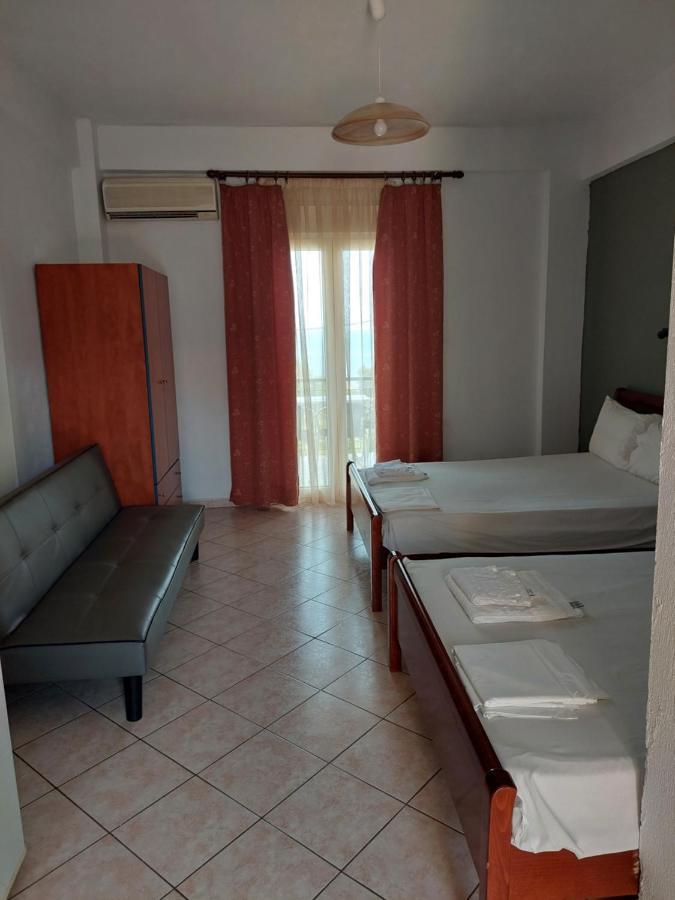 Karaoyli Apartments Studios Kokkino Nero ภายนอก รูปภาพ