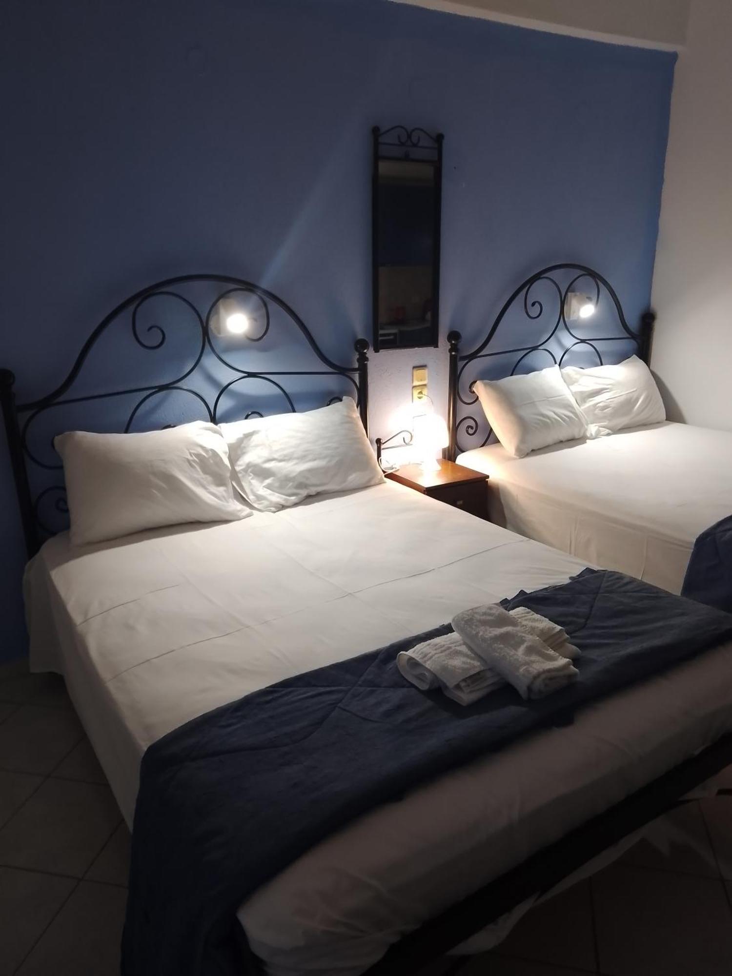 Karaoyli Apartments Studios Kokkino Nero ภายนอก รูปภาพ